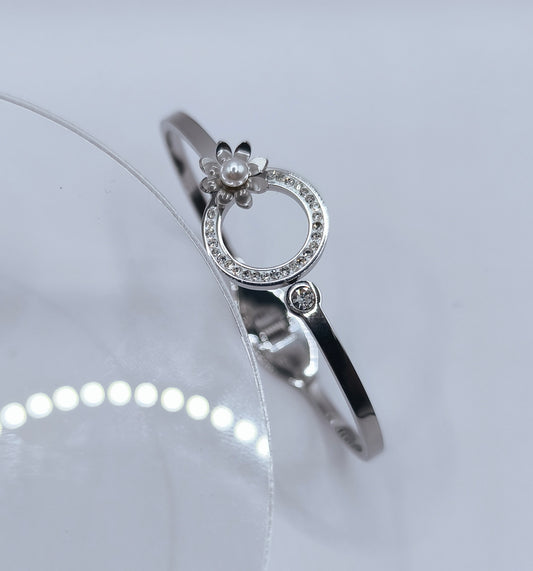 Bracelet femme en argent petite marguerite #04