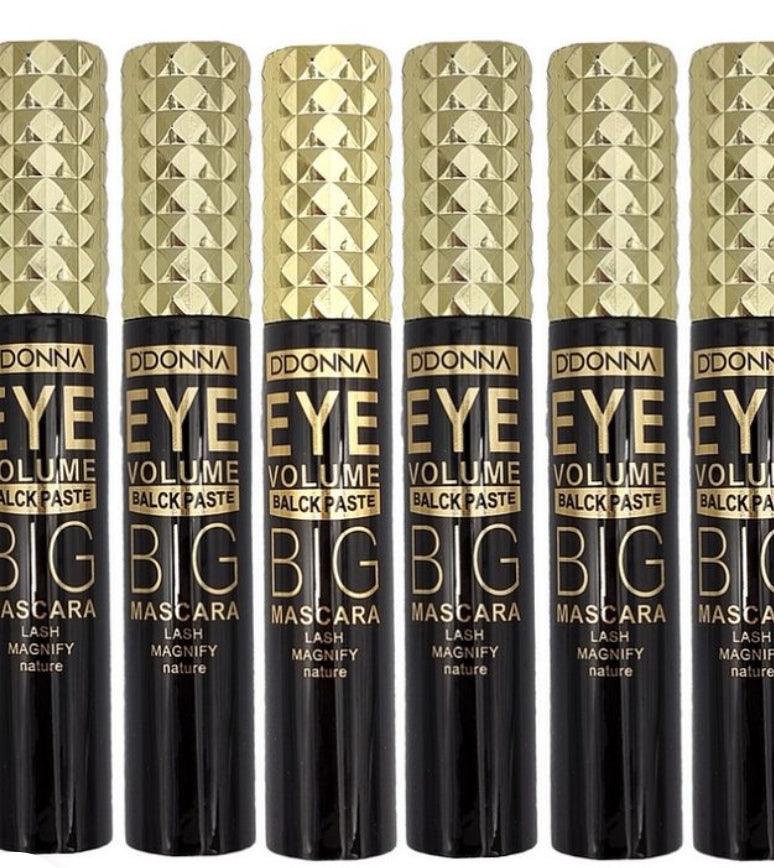 Mascaras noirs de la marque D’Donna éffet BIG VOLUME - Le monde d'Ela